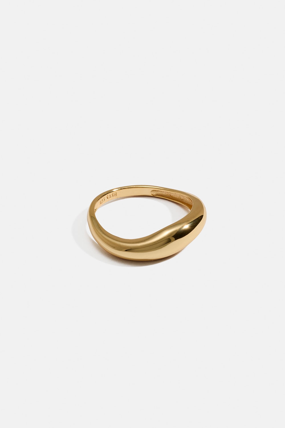 Ring i 18k guldpläterat äkta silver i ojämn form i gruppen Store week / 2534 hos Glitter (5560009220)
