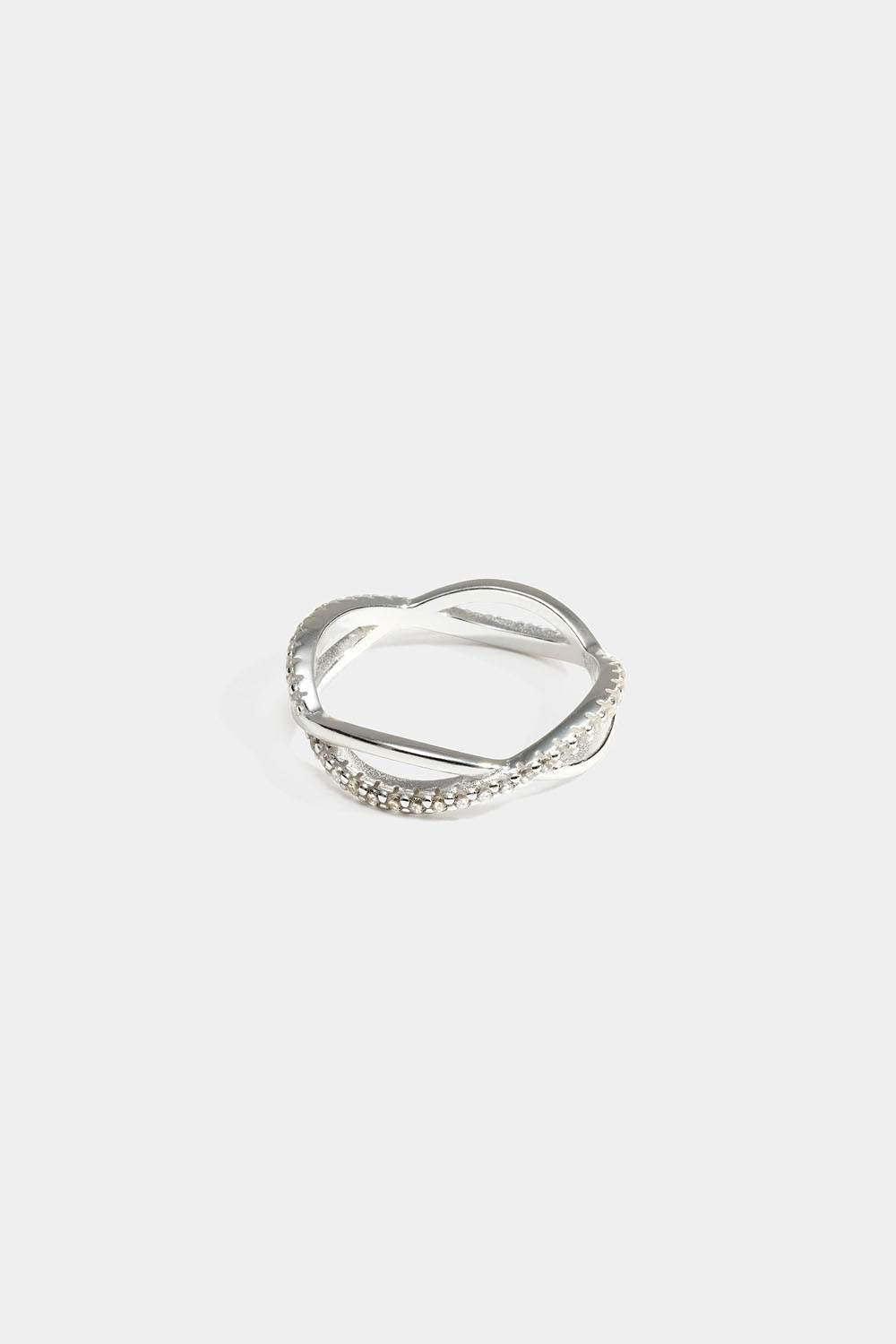 Tvinnad ring i äkta silver med Cubic ziconia i gruppen Äkta silver / Silverringar hos Glitter (5560009410)