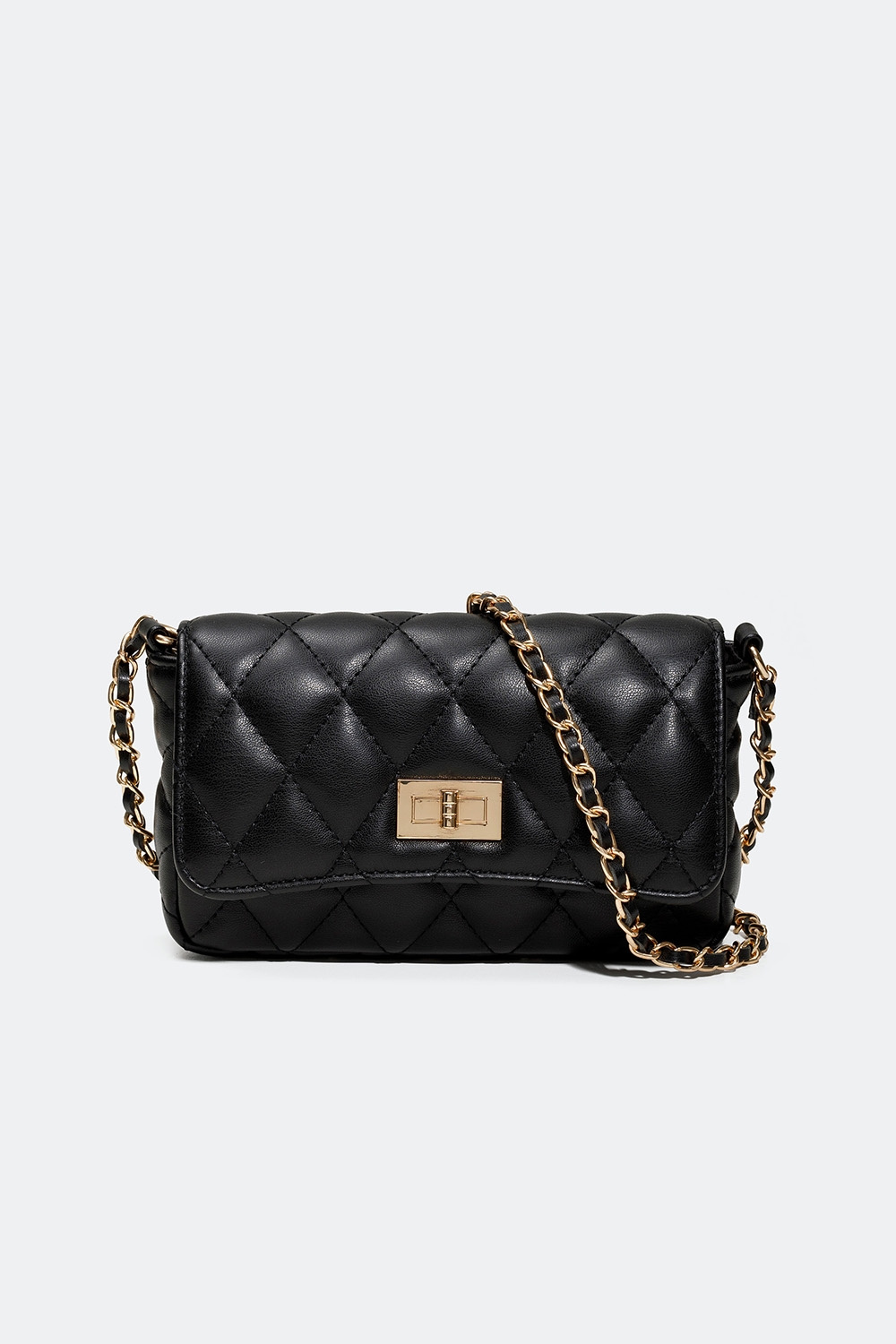 Svart quiltad axelremsväska