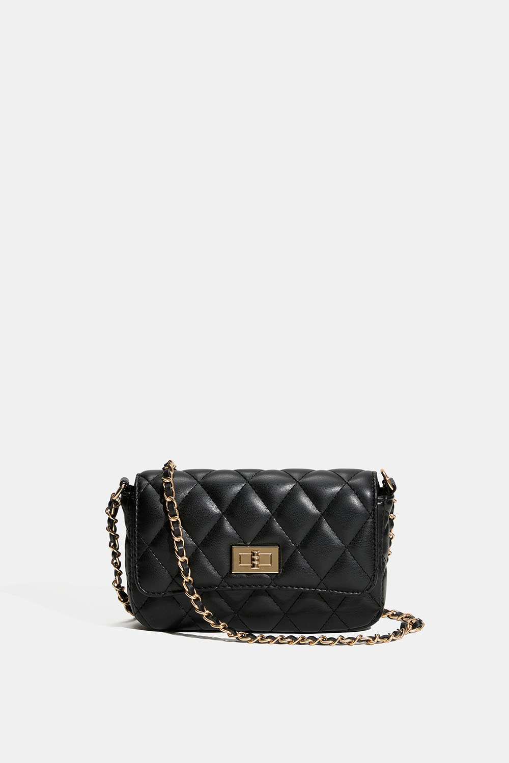 Svart quiltad axelremsväska