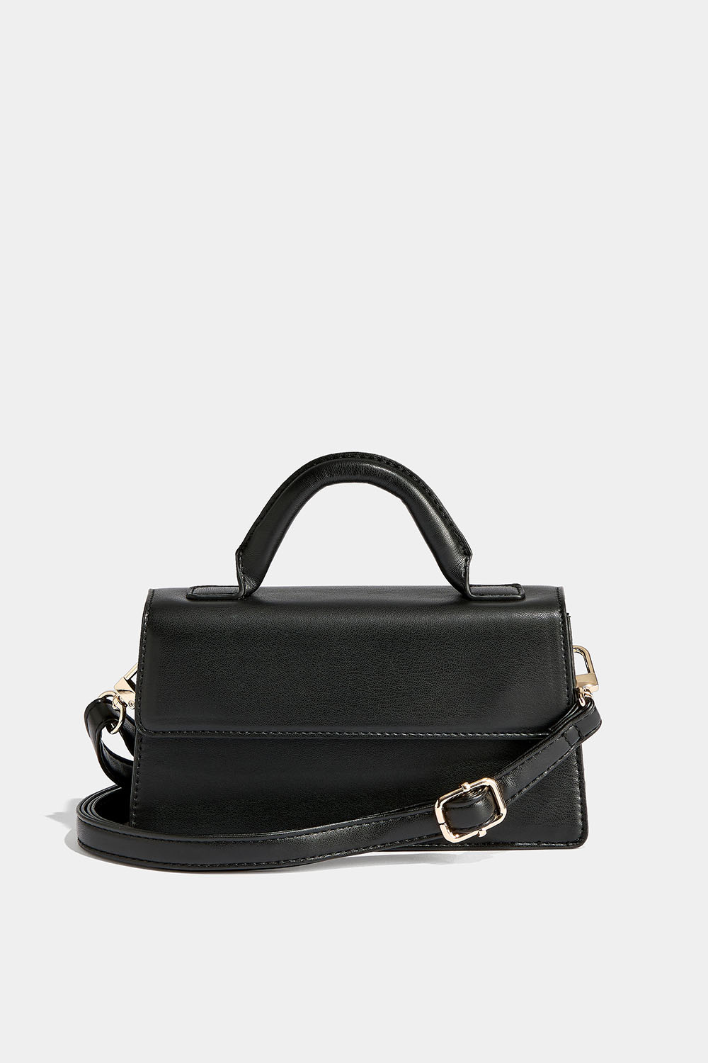 Liten svart rektangulär väska