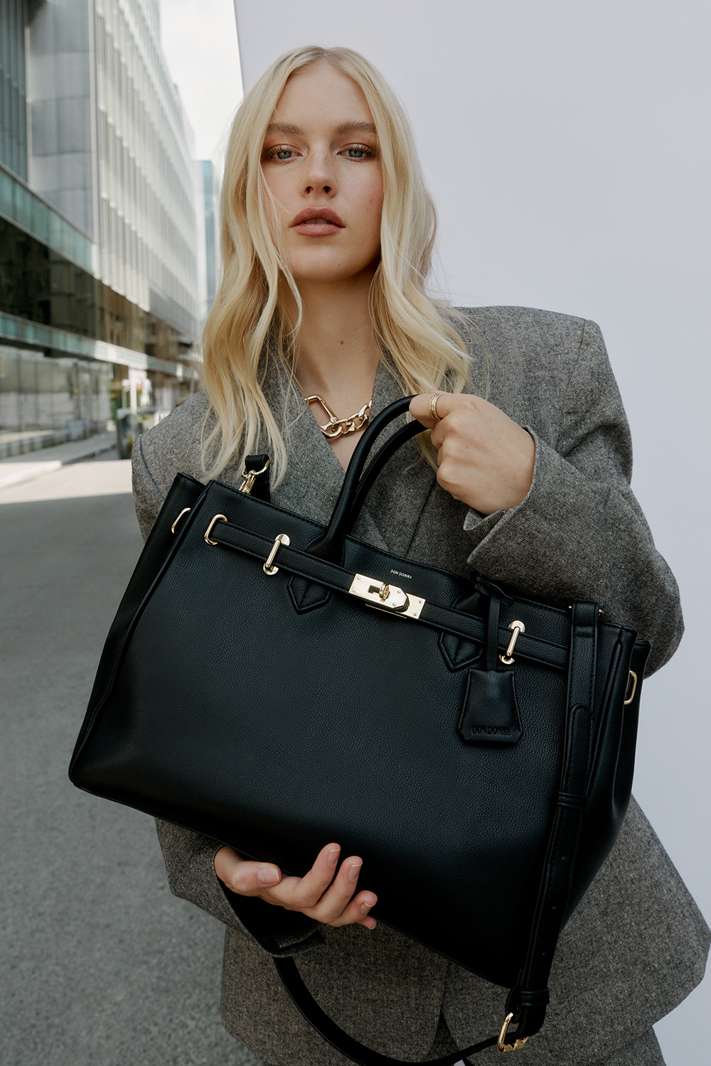 Shopper med bältdetalj