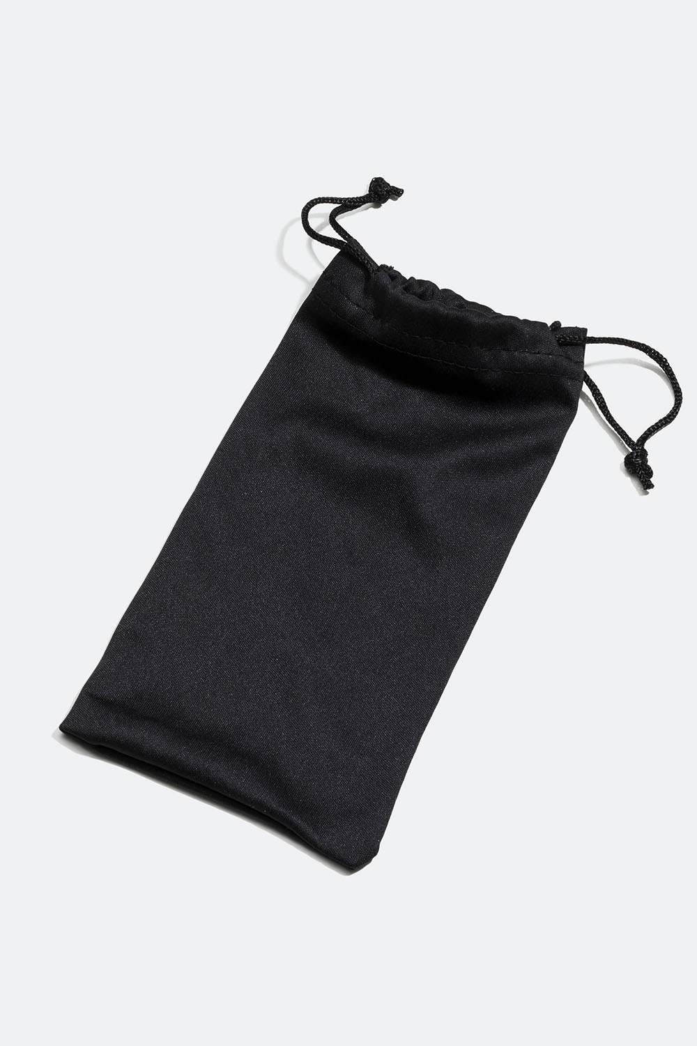 Svart solglasögonfodral