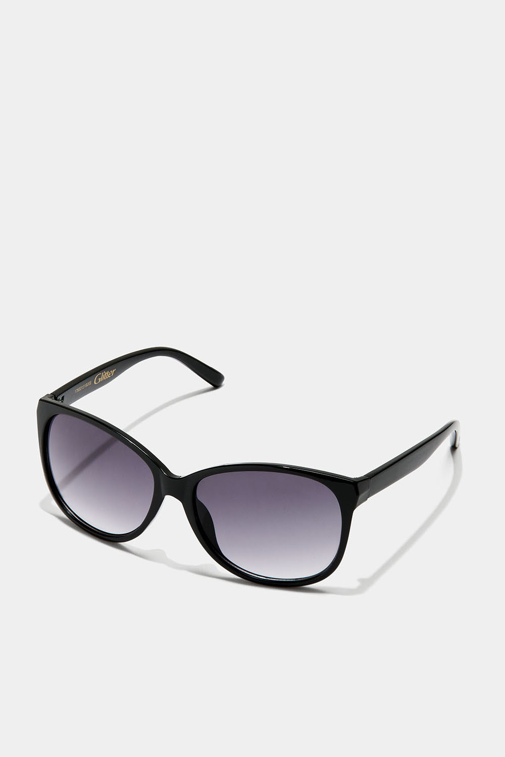 Svarta solglasögon med tonade glas