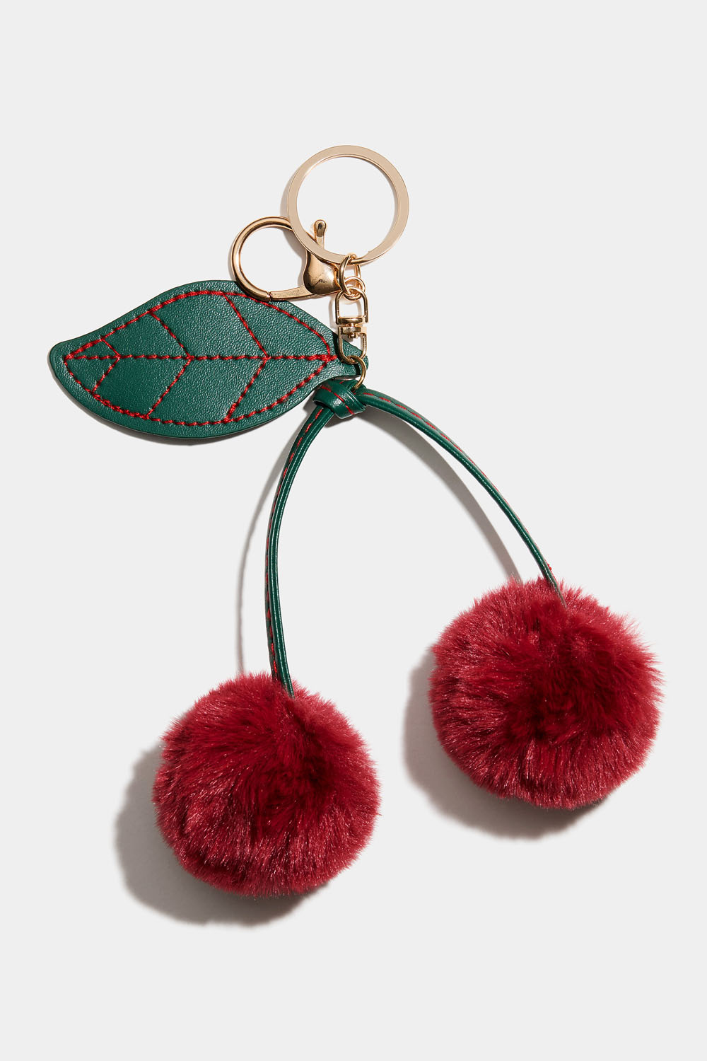 Väskdekoration med körsbär