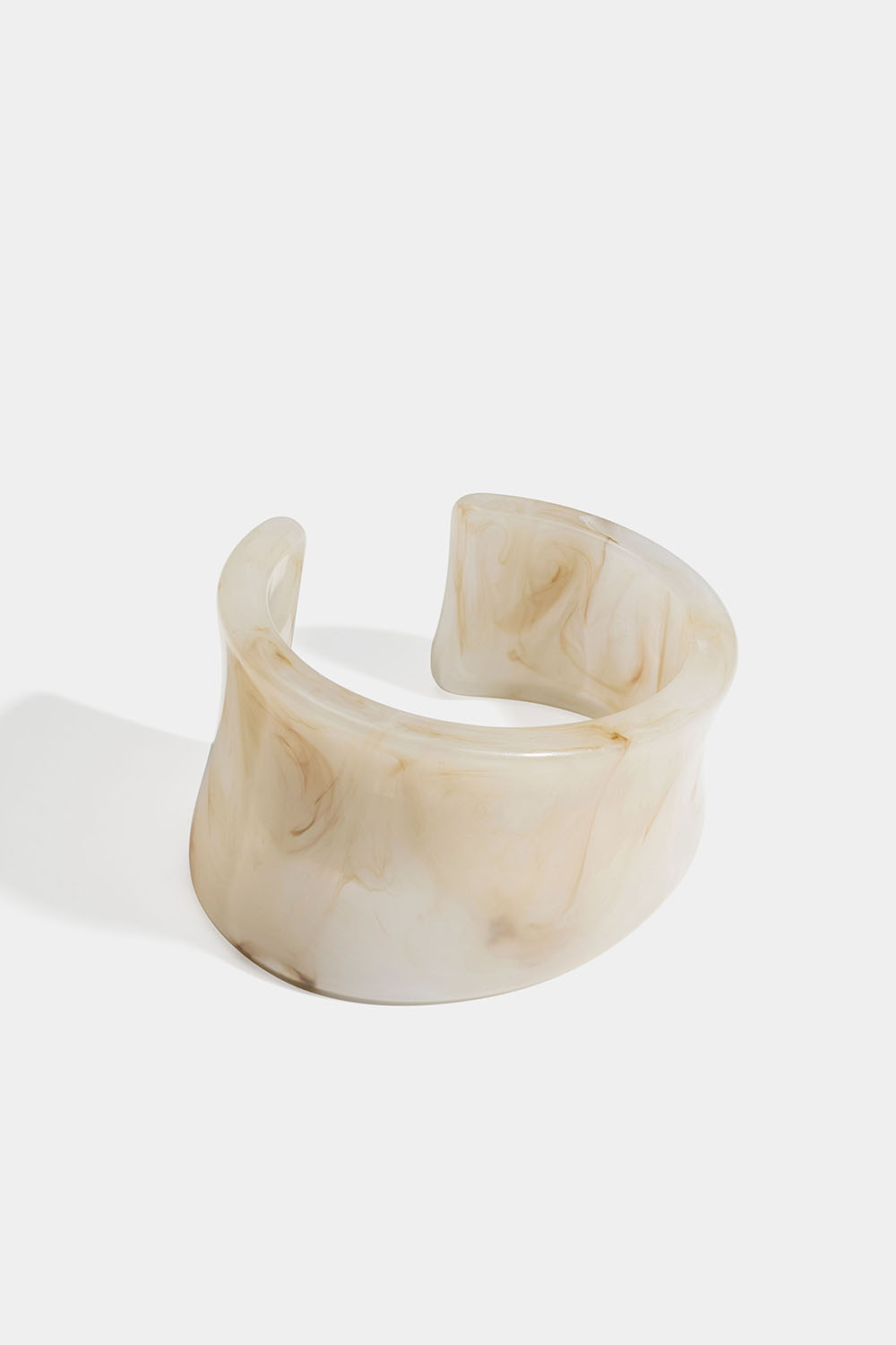 Bangle i marmorerad resin