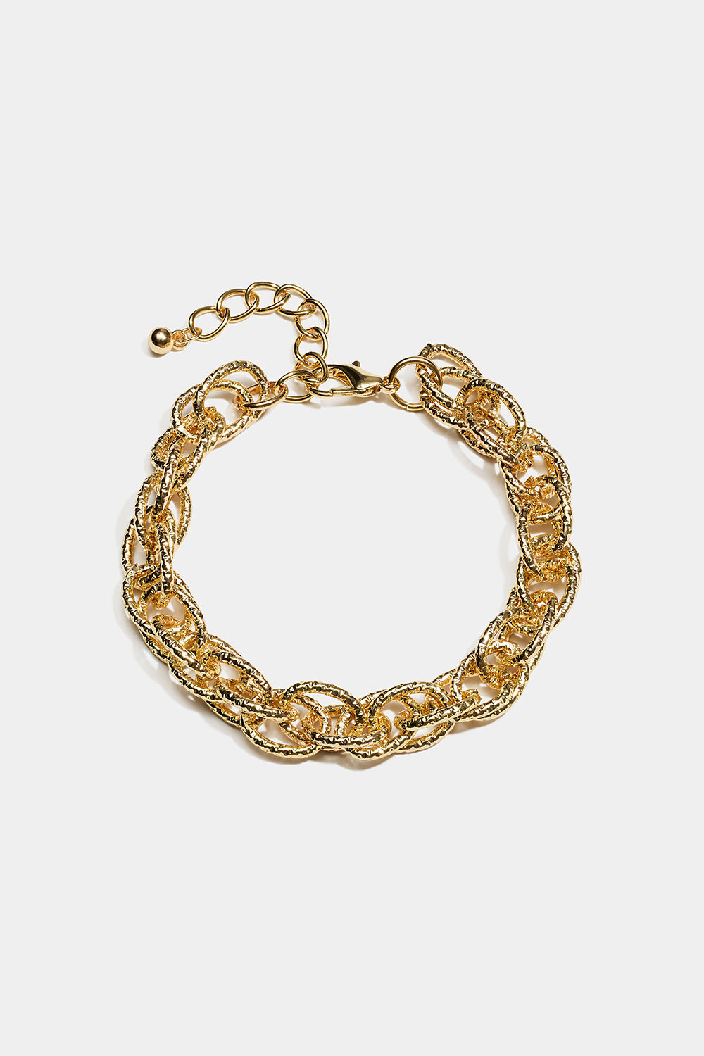 Gulddfärgat kedjearmband med hamrad design