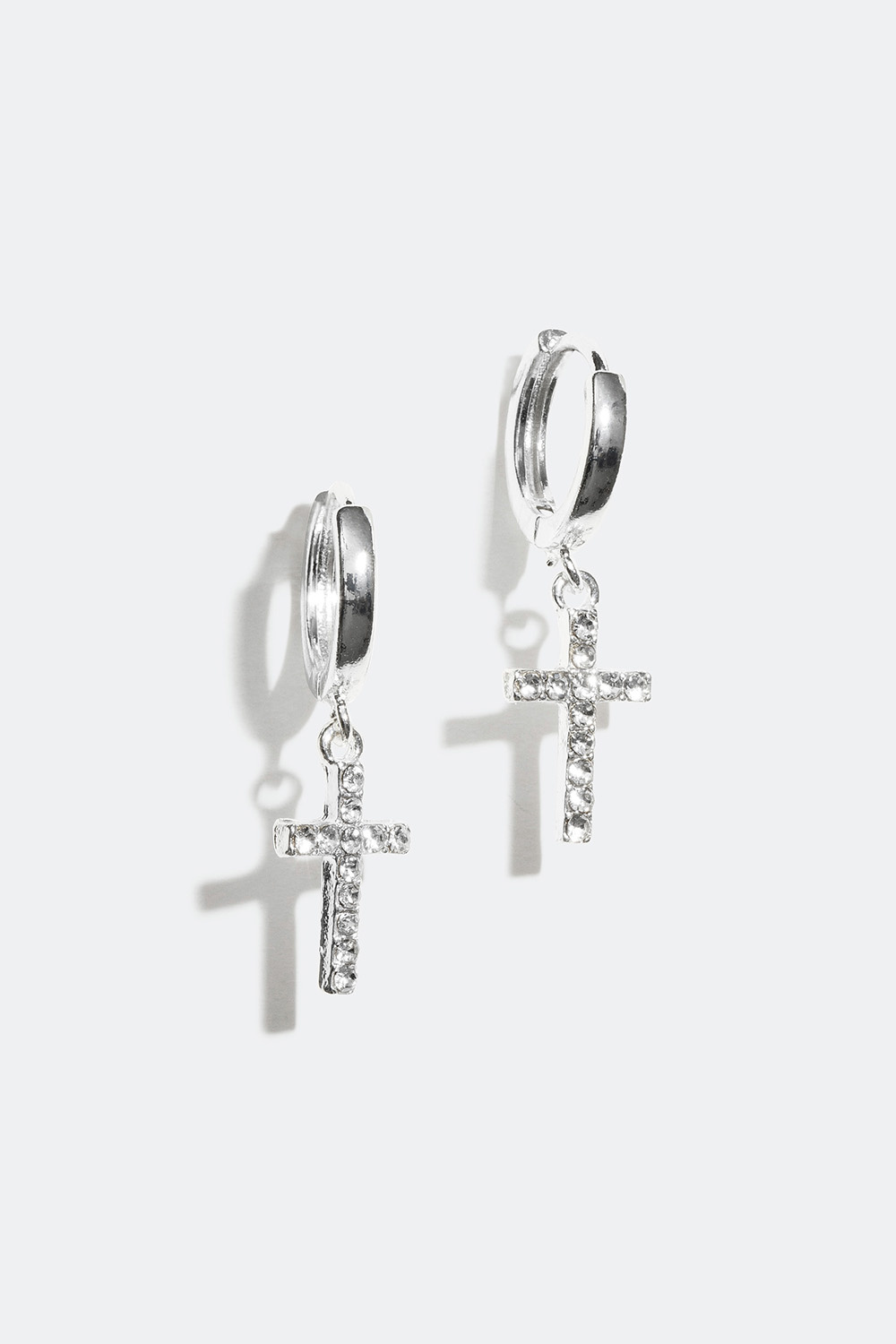 Små hoops med kors i strass