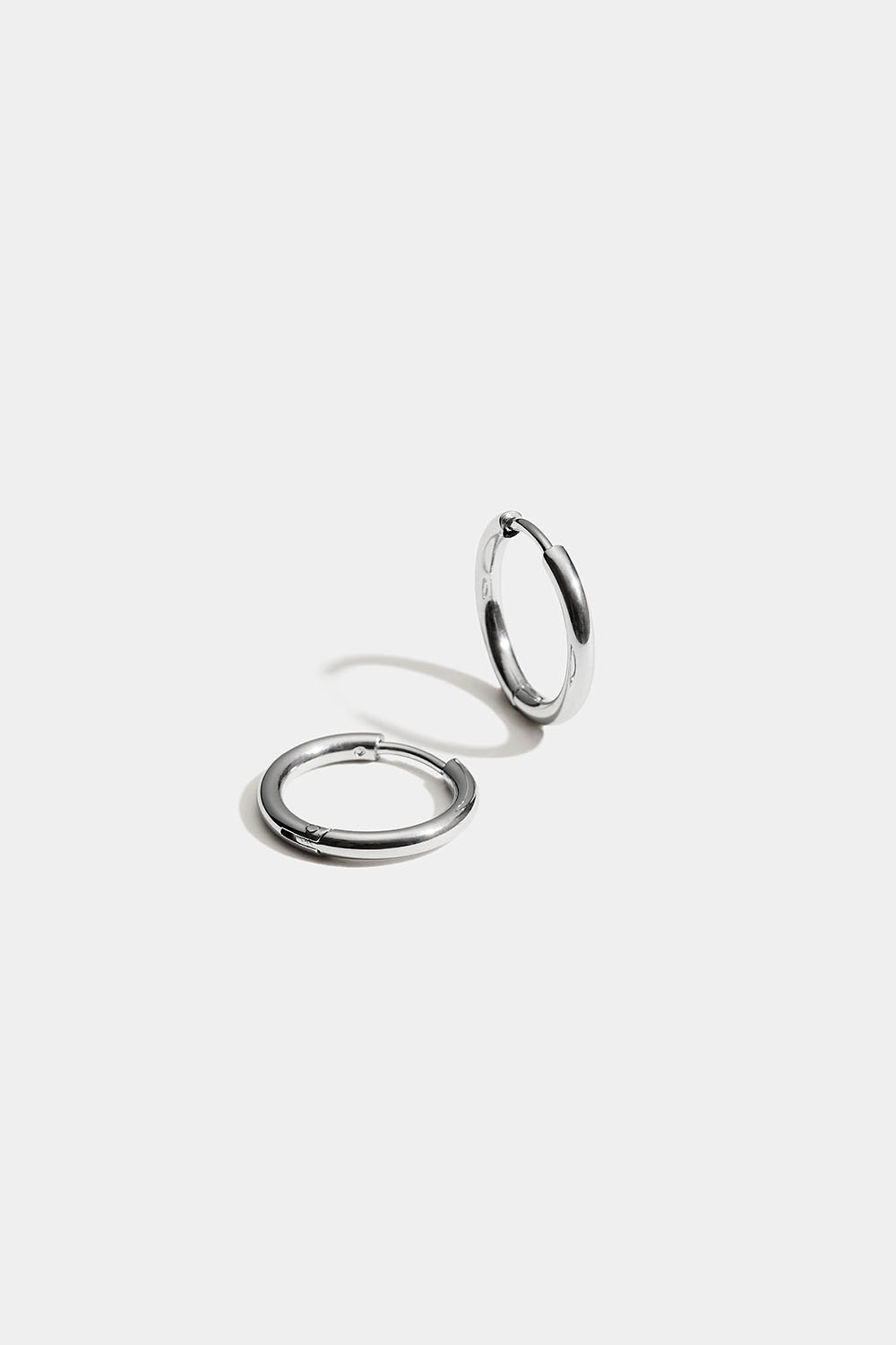 Smala hoops i stål