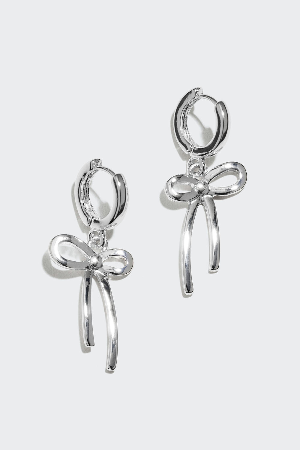 Små hoops med rosetter