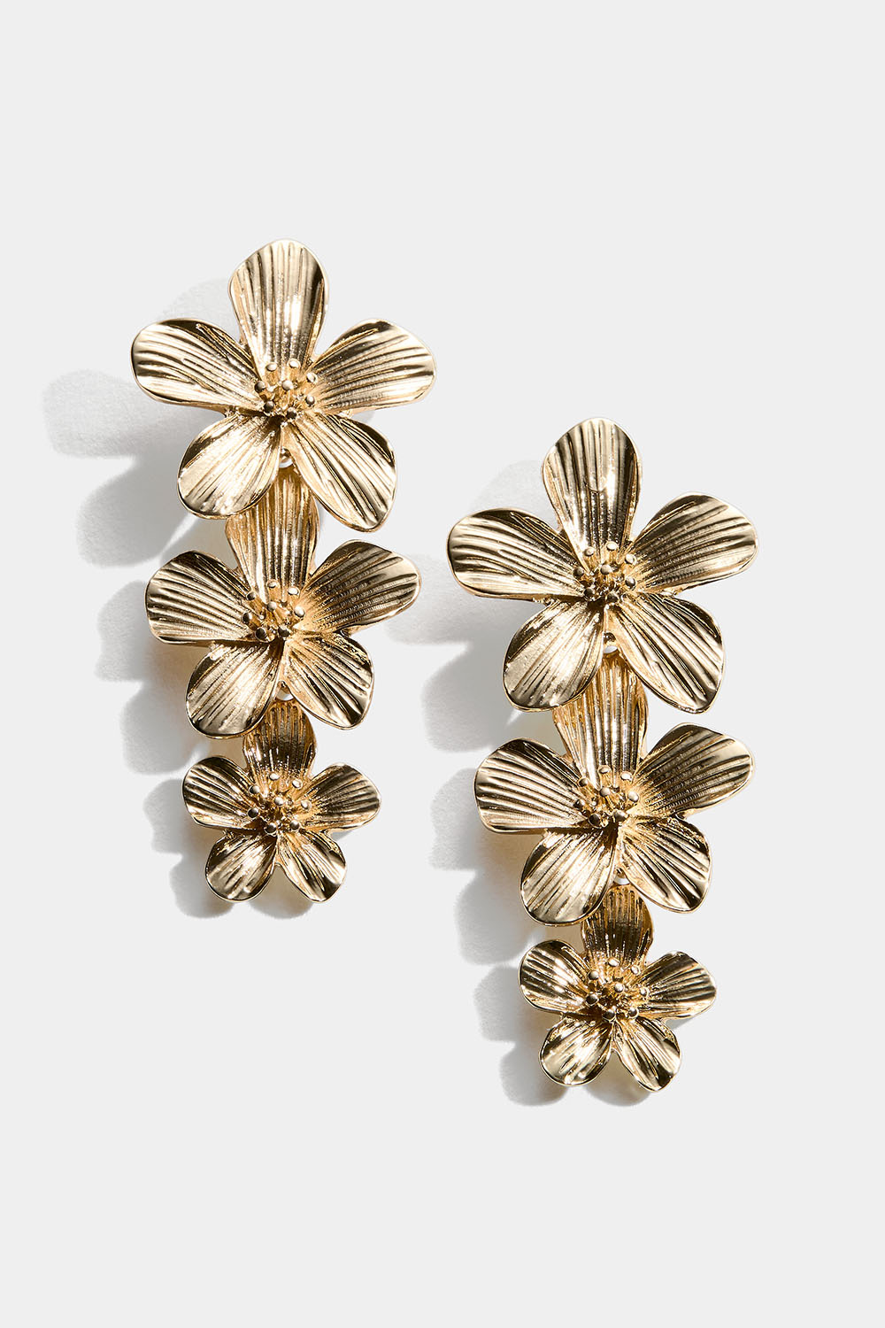 Örhängen med 3 blommor