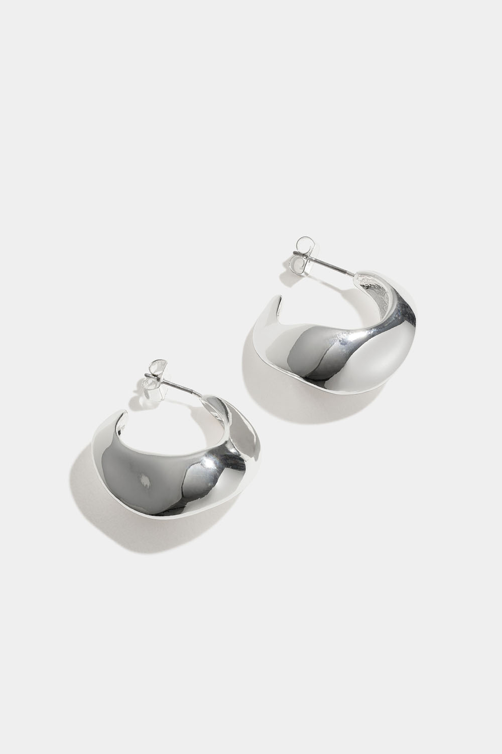 Hoops med kantig organisk form