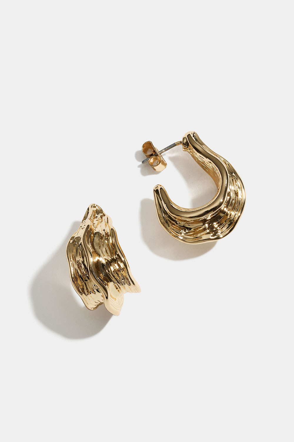 Irreguljära hoops, guldfärgade