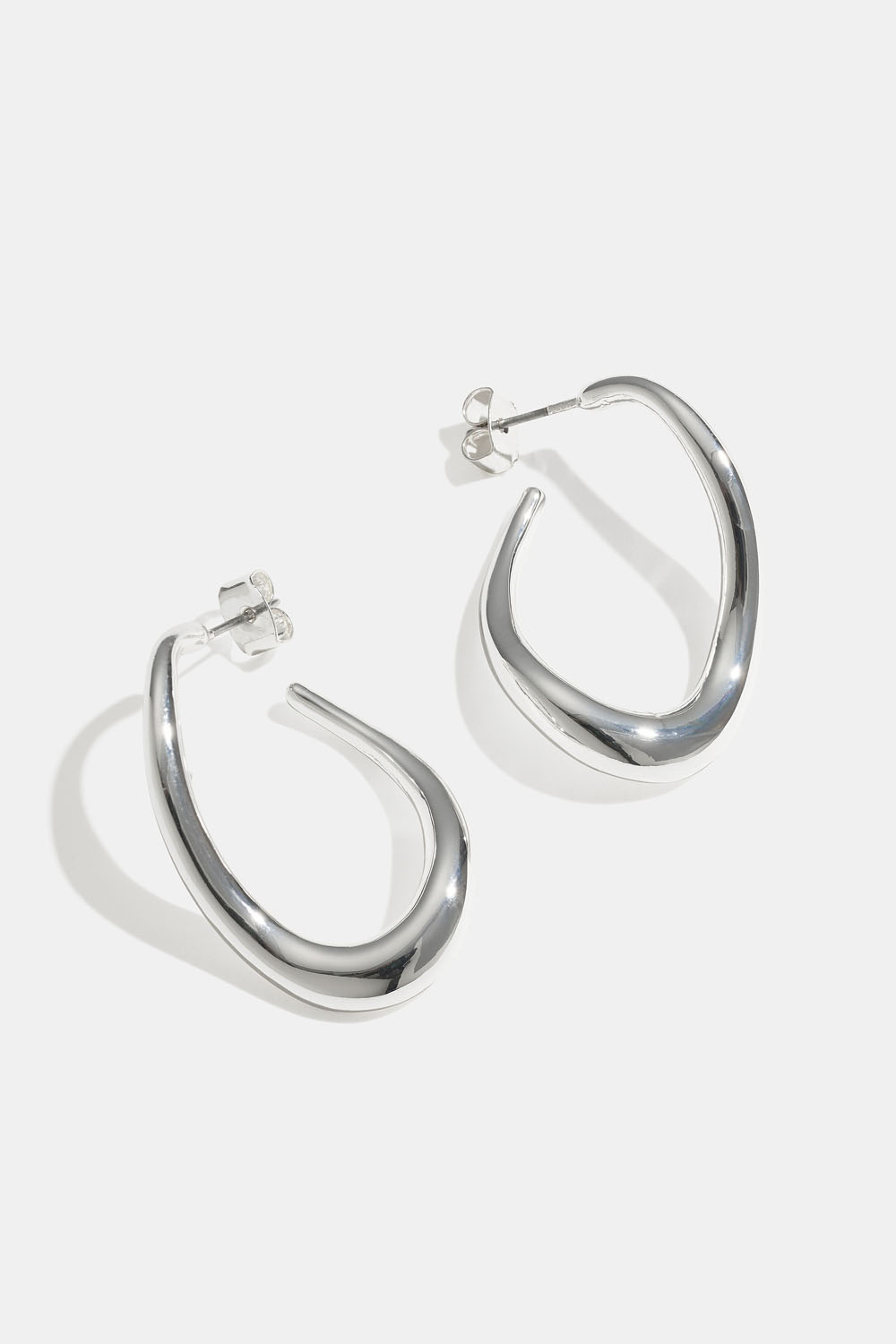 Hoops med vågig form