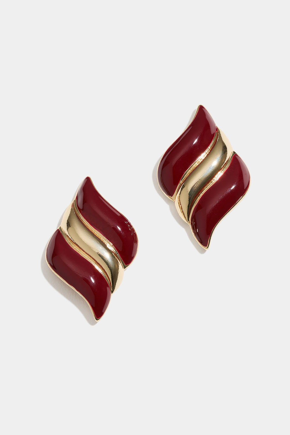 Vinröda studs i vågformer