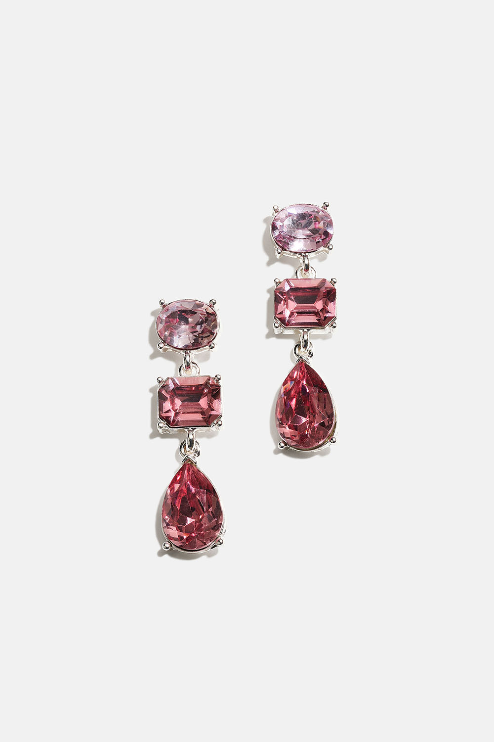 Örhängen med tre rosa glasstenar