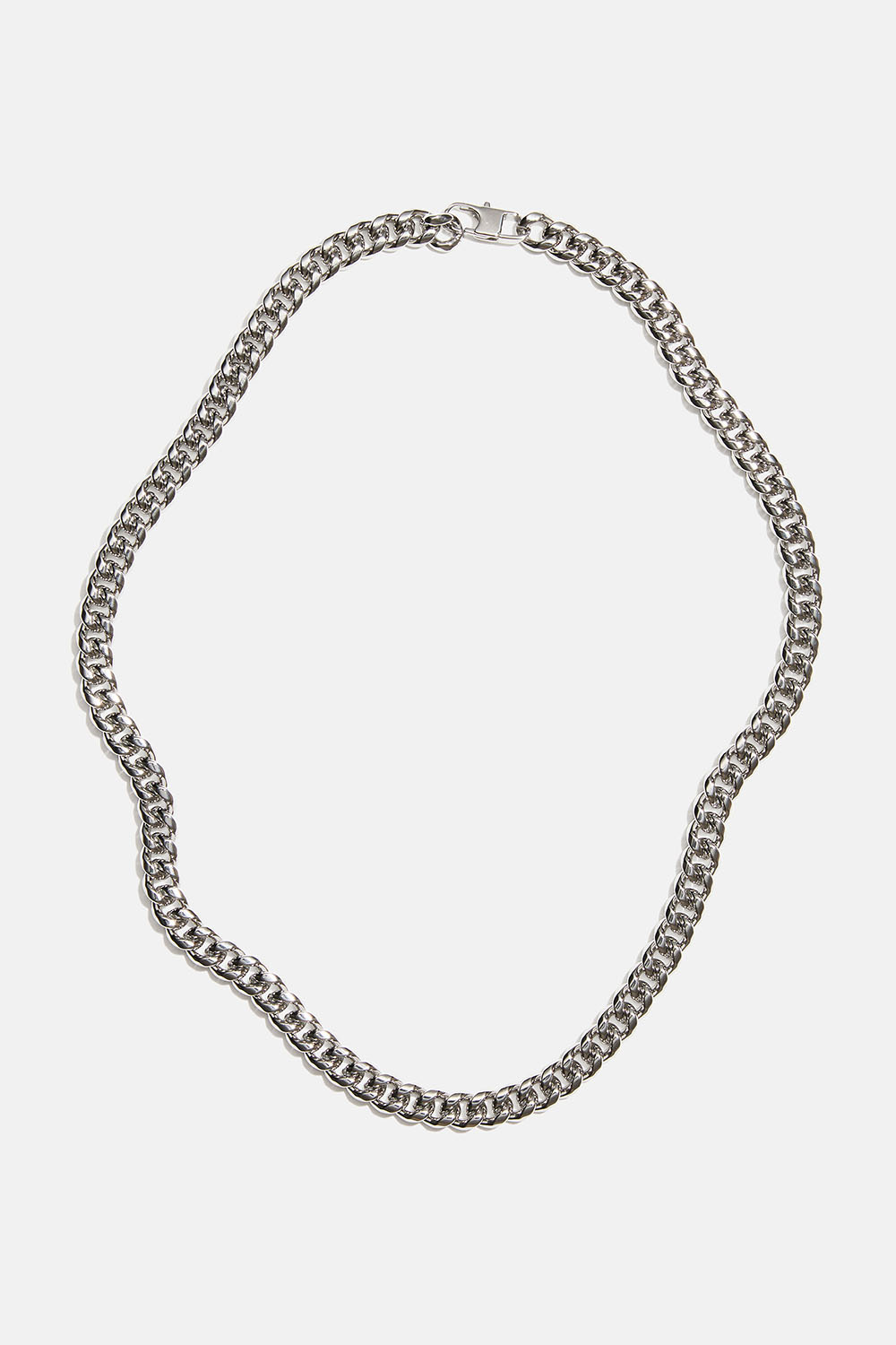 Halsband med bred pansarkedja i stål