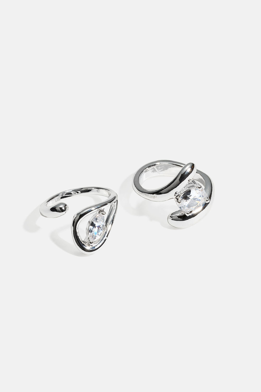 Ringar med glasstenar och omlott design, 2-pack