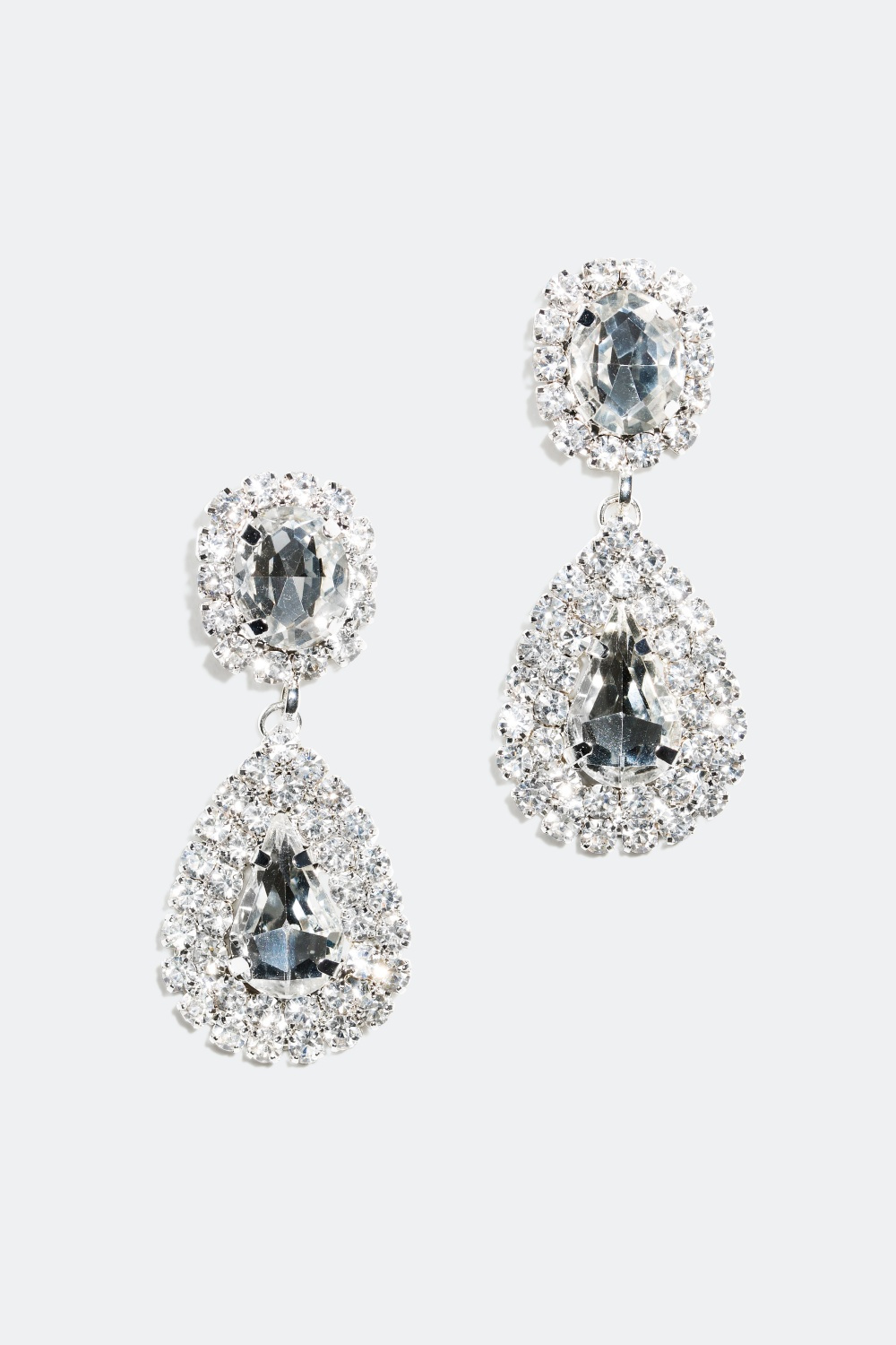 Droppformade statement örhängen