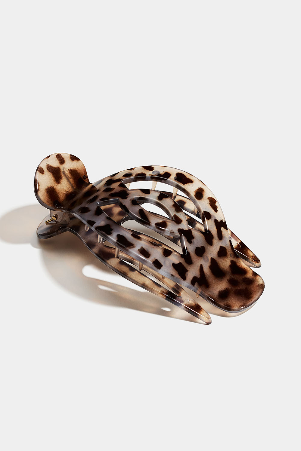 Platt leopardmönstrad hårklämma