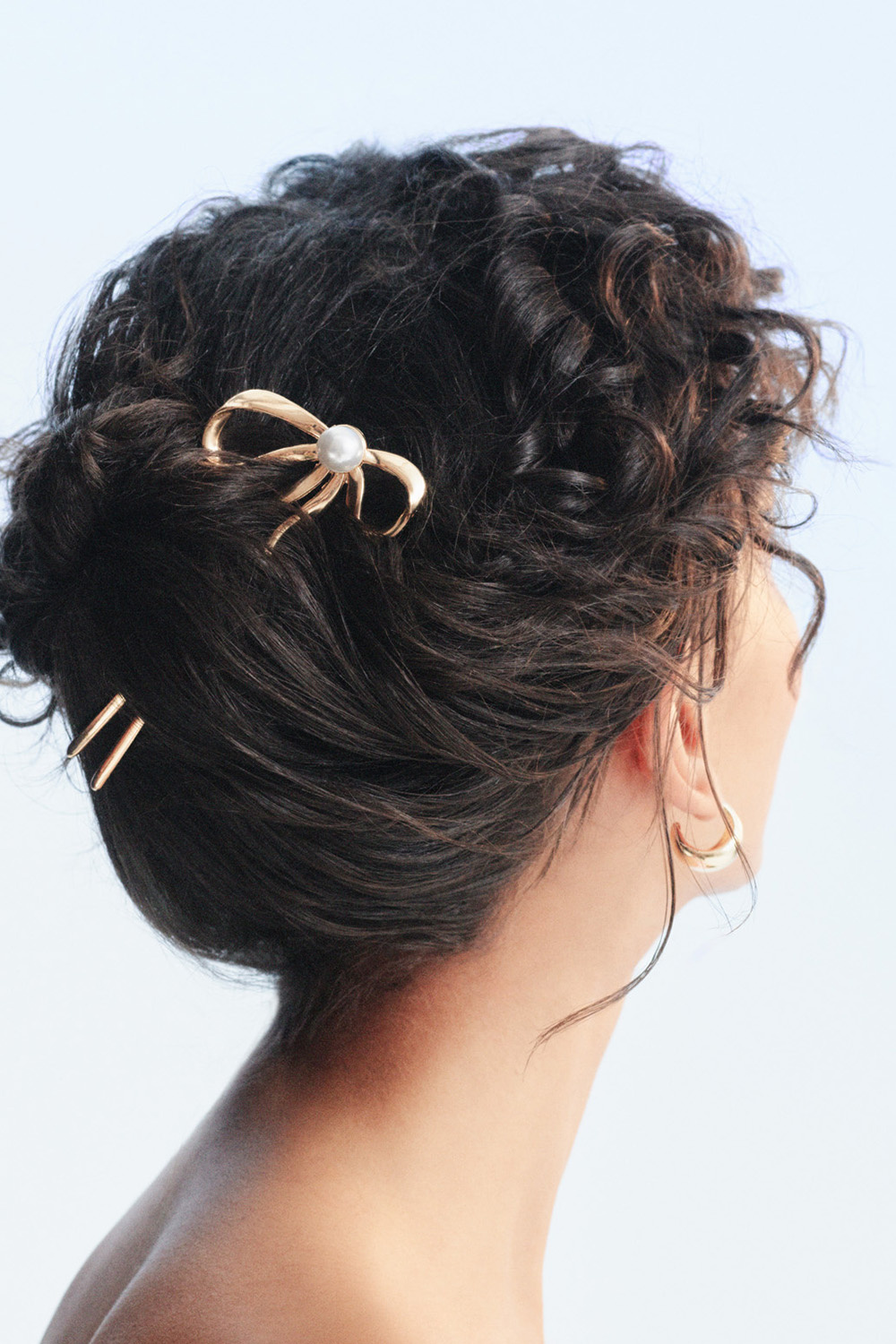 Fransk hårnål med rosett och pärla