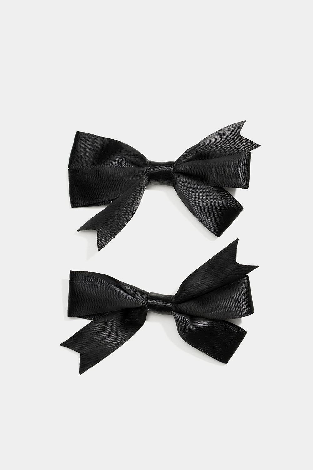 Hårspännen med svarta rosetter, 2-pack