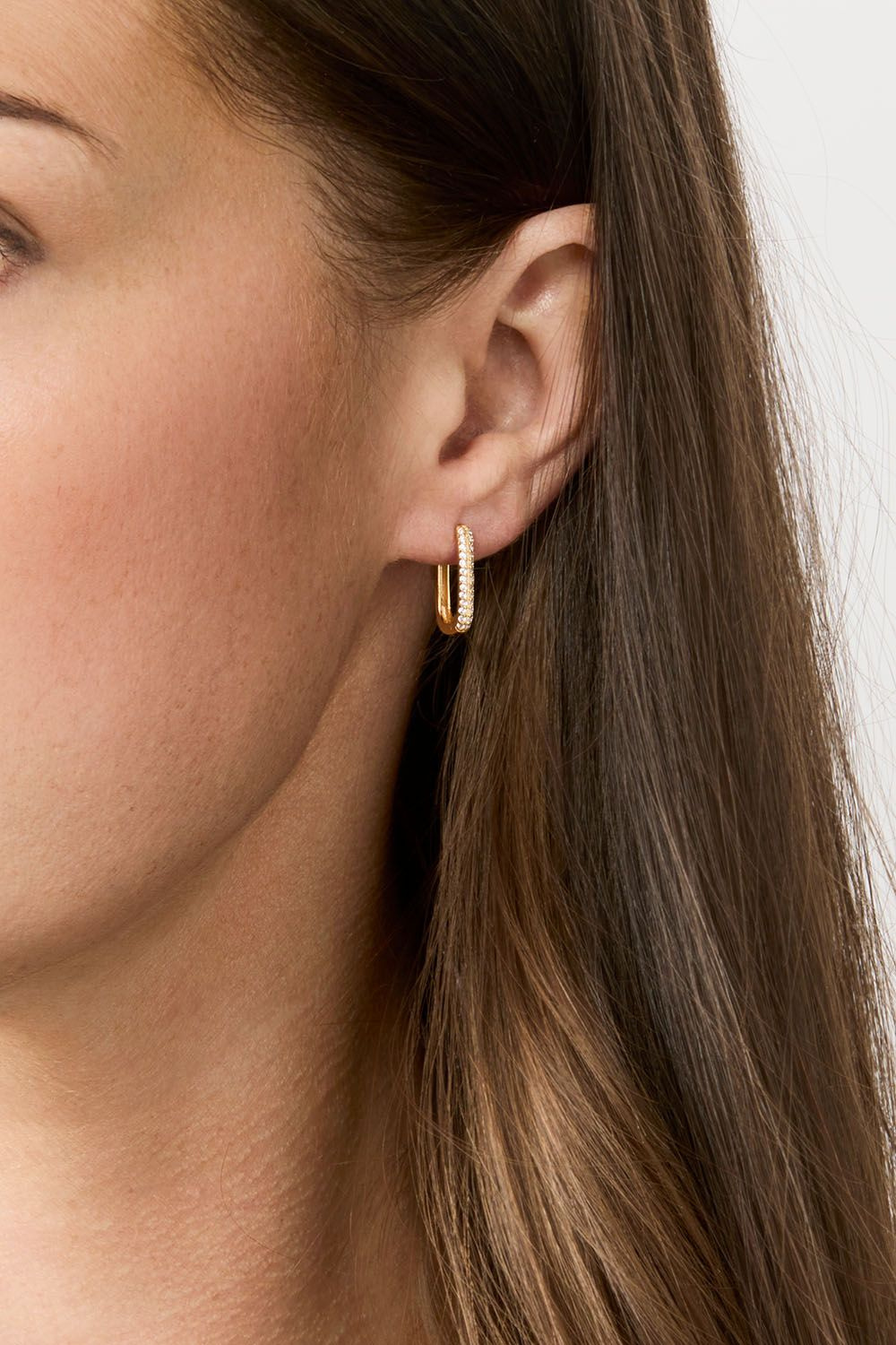 Rektangulära hoops med Cubic Zirconia förgyllda med 18k guld