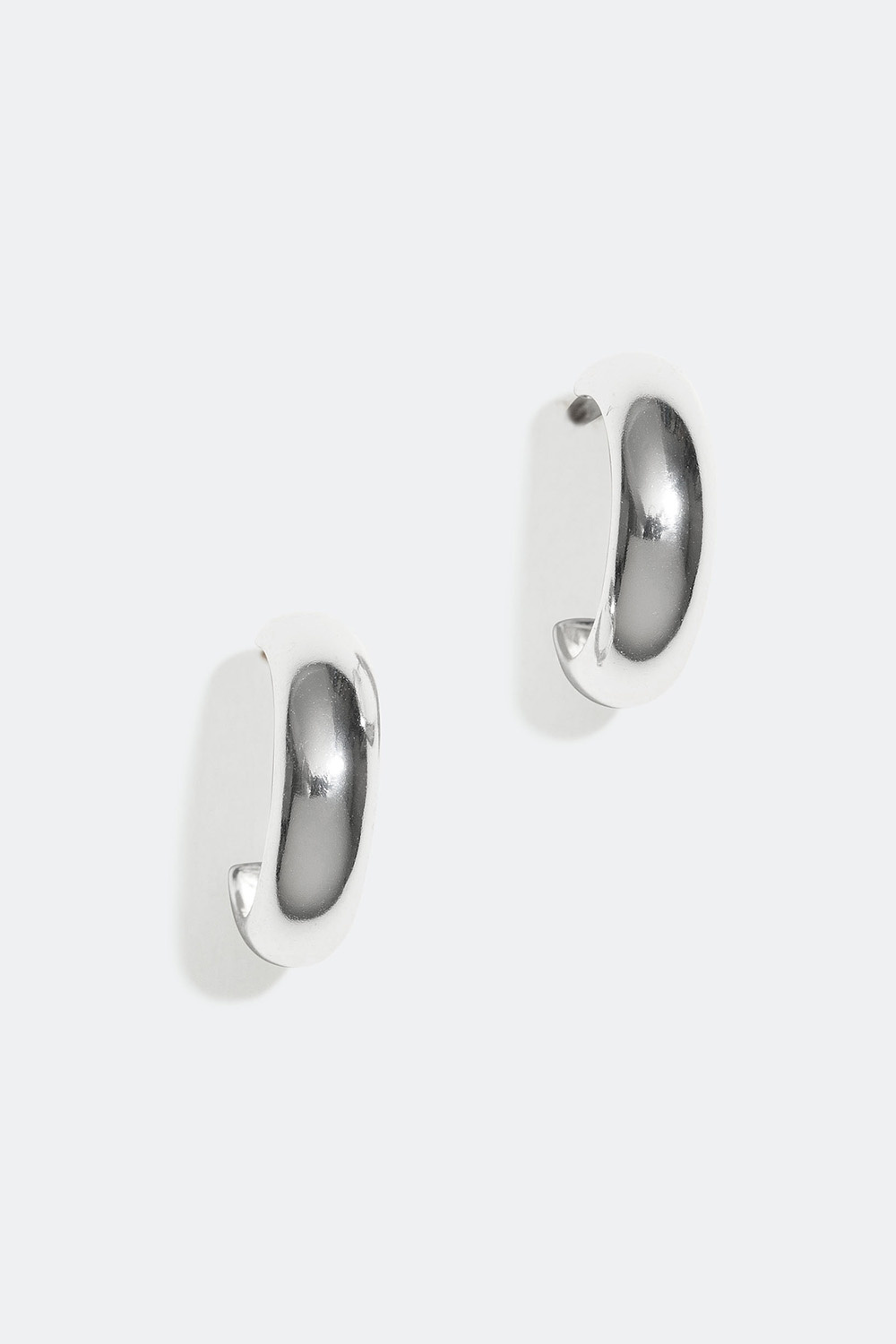 Små breda hoops i äkta silver