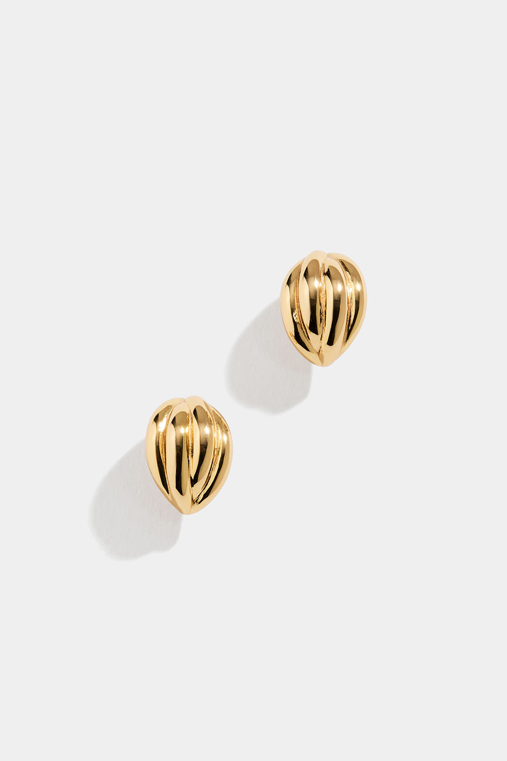 Breda räfflade hoops i 18k guldpläterat silver