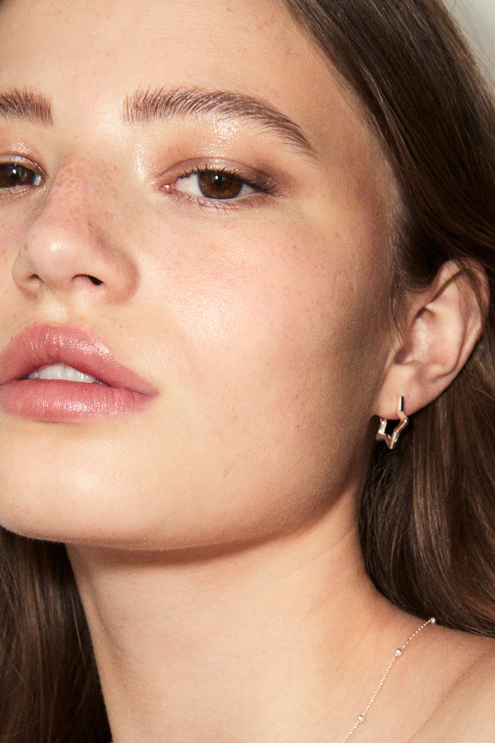 Stjärnformade hoops i äkta silver