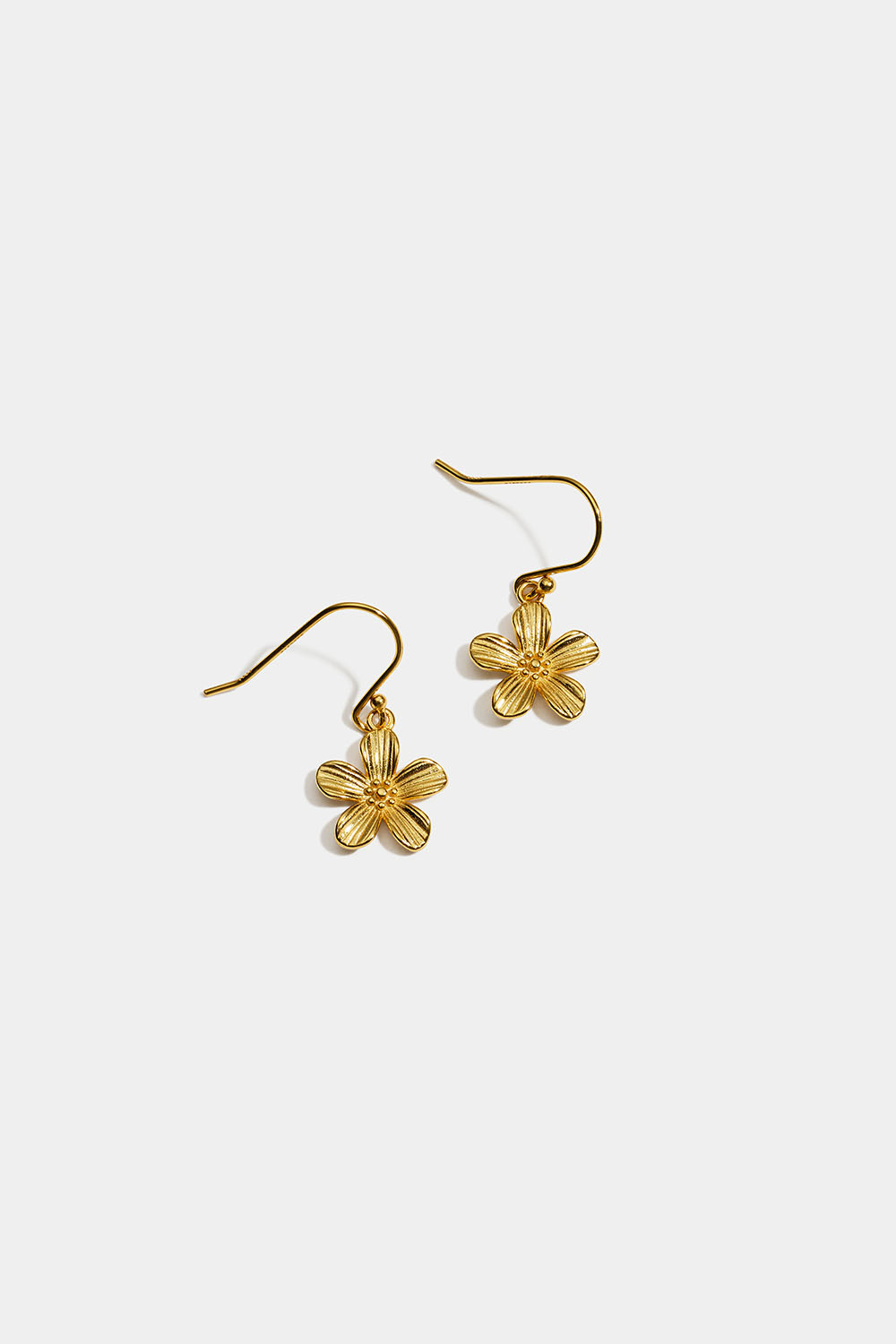 Örhängen i 18k guldpläterat äkta silver med blomhängen