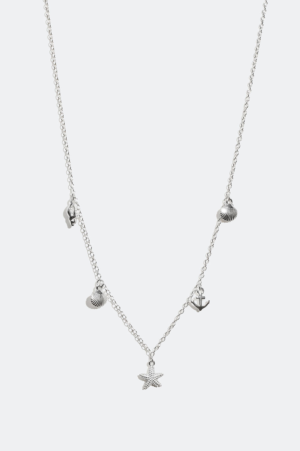 Halsband i äkta silver med med snäckor, sjöstjärna och ankare