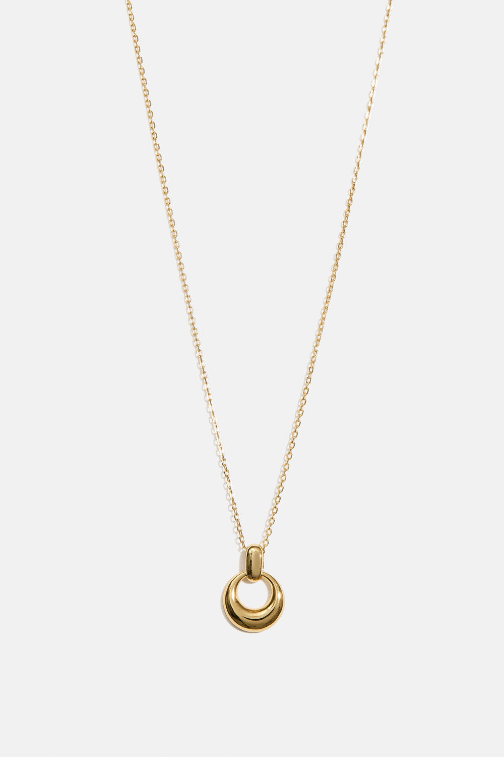 Halsband i 18k guldpläterat äkta silver med cirkelhänge