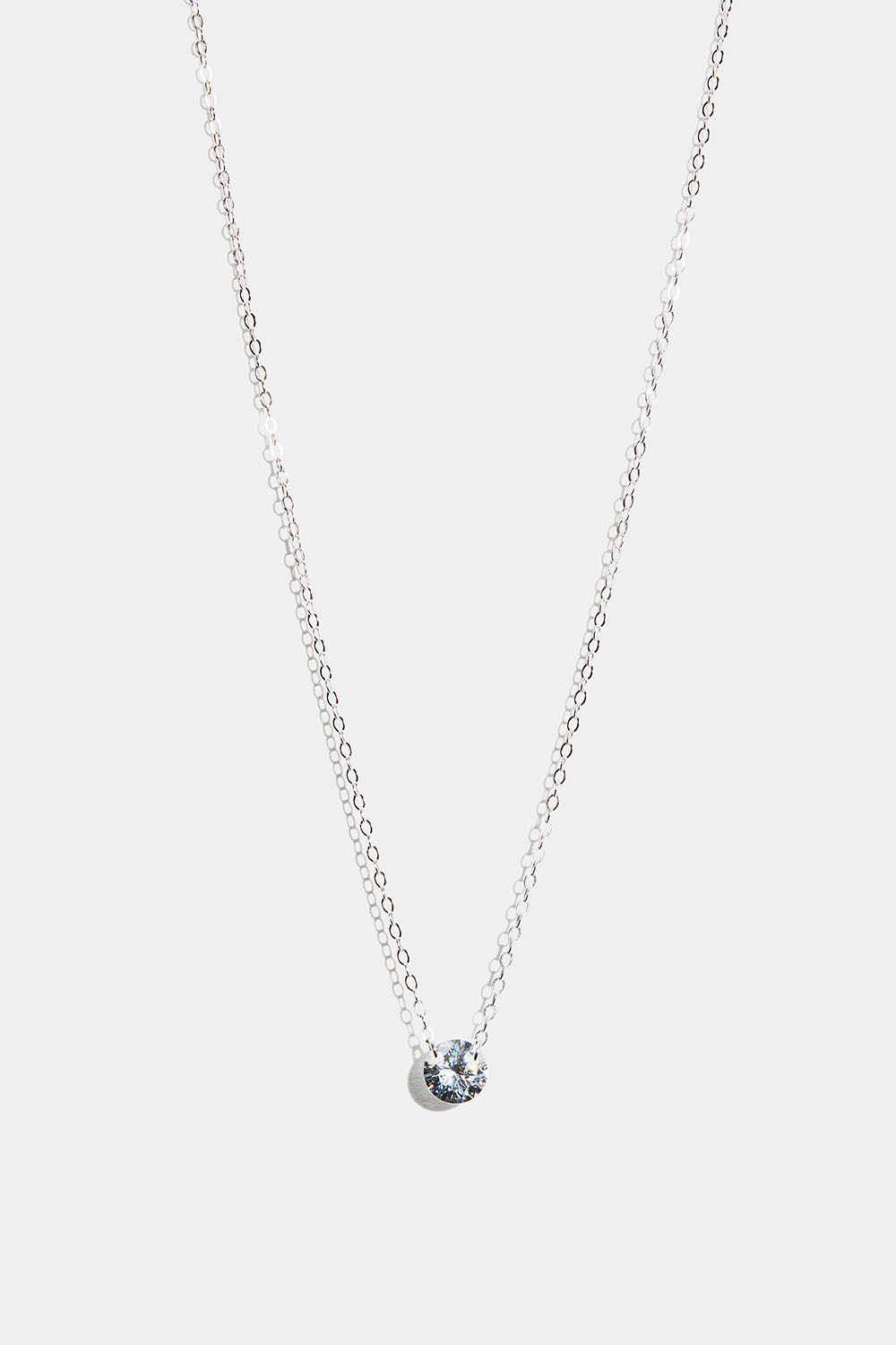 Halsband i äkta silver med rund Cubic Zirconia