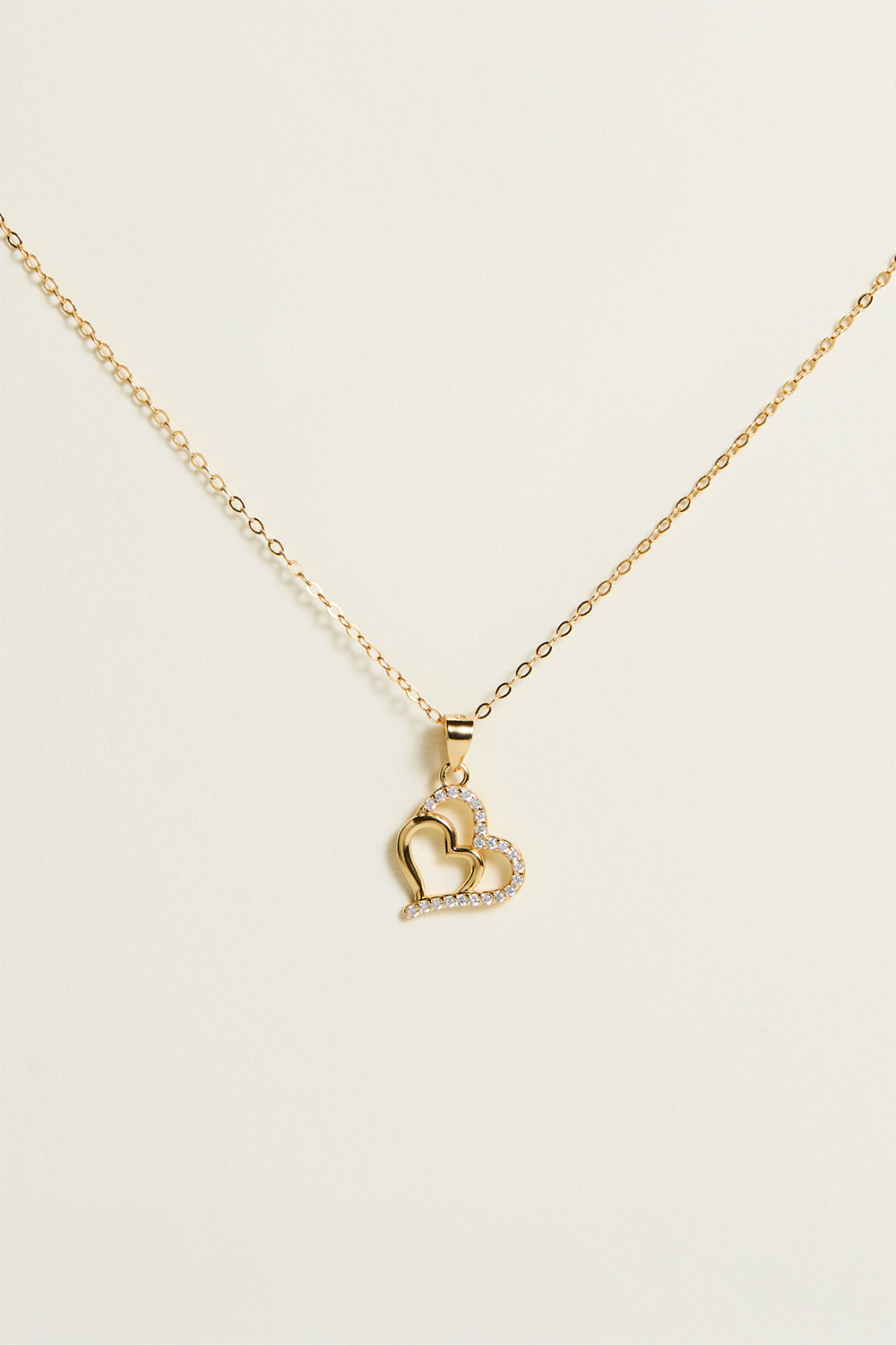 Halsband i 18k guldpläterat äkta silver med dubbelhjärta och Cubic Zirconia