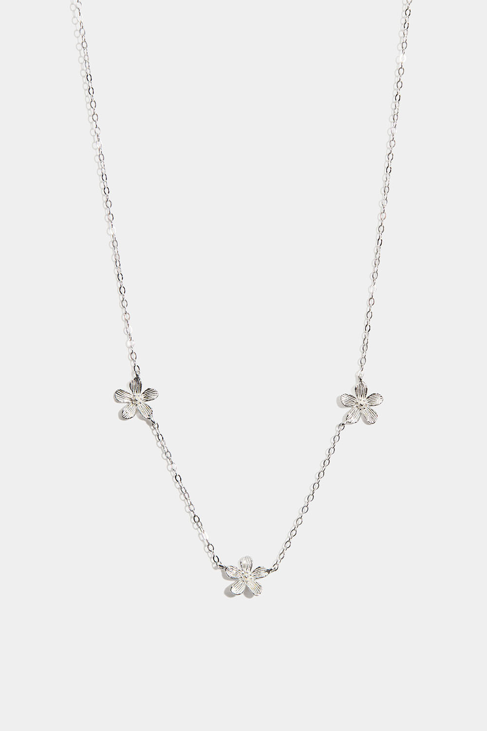 Halsband i äkta silver med blommor